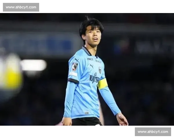 高井幸大回应热刺转会传闻:俱乐部要求封口,离队倒计时开启 高井幸大回应热刺转会传闻:俱乐部要求封口,离队倒计时开启